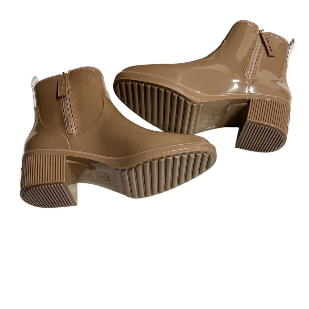 KATE SPADE NEW YORK Womens Beige Back Pull-Tab Puddle Block Heel Rain Boots‎ 11